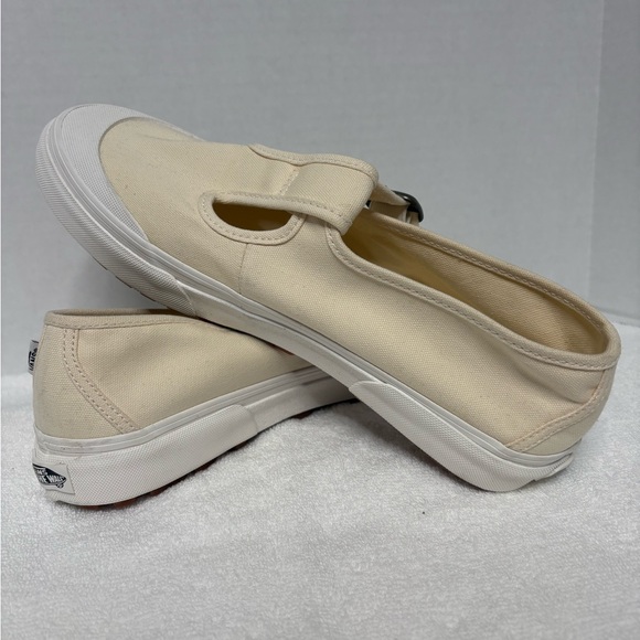 Vans Shoes - Vans MARY JANE